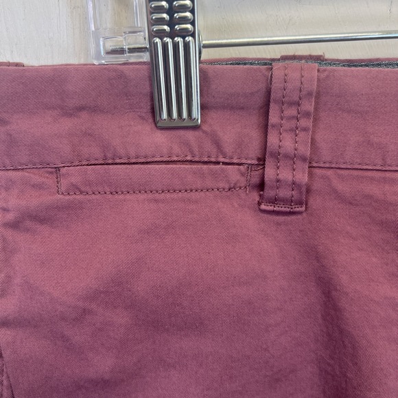J Crew Mens 9" Stretch Chino Shorts Size 34 Dusty Red‎ - Picture 2 of 12